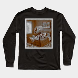 AI generated taco creature haunting my dreams Long Sleeve T-Shirt